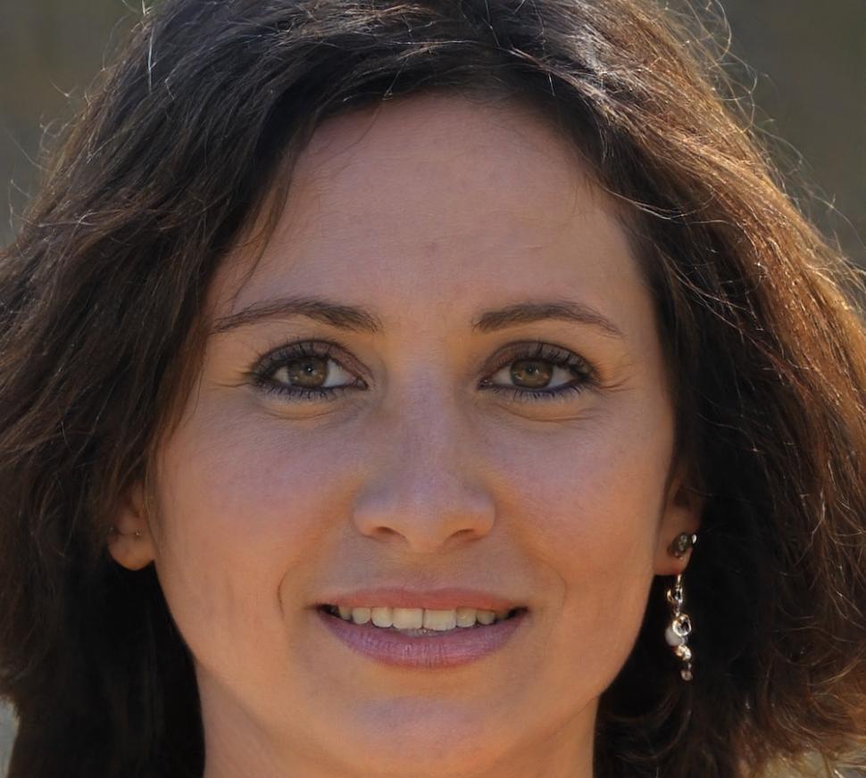 Ritratto di Sofia Tremonte, ingegnere del suono specializzata in mixing